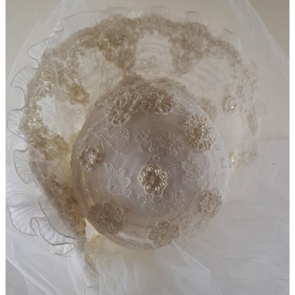 Vintage Bridal Wedding Hat W 42" Veil White Seed Pearls Sequins Large 1980s READ - Picture 3 of 12